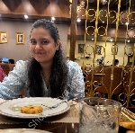 Dr Divya Khatwani 